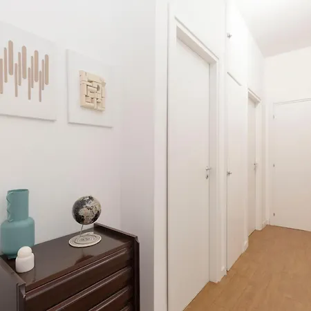 Enjoy Tiburtina - Cozy & Friendly Apartman *