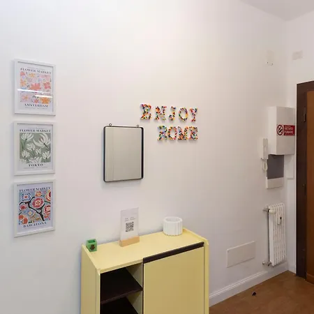 Apartman Enjoy Tiburtina - Cozy & Friendly Róma